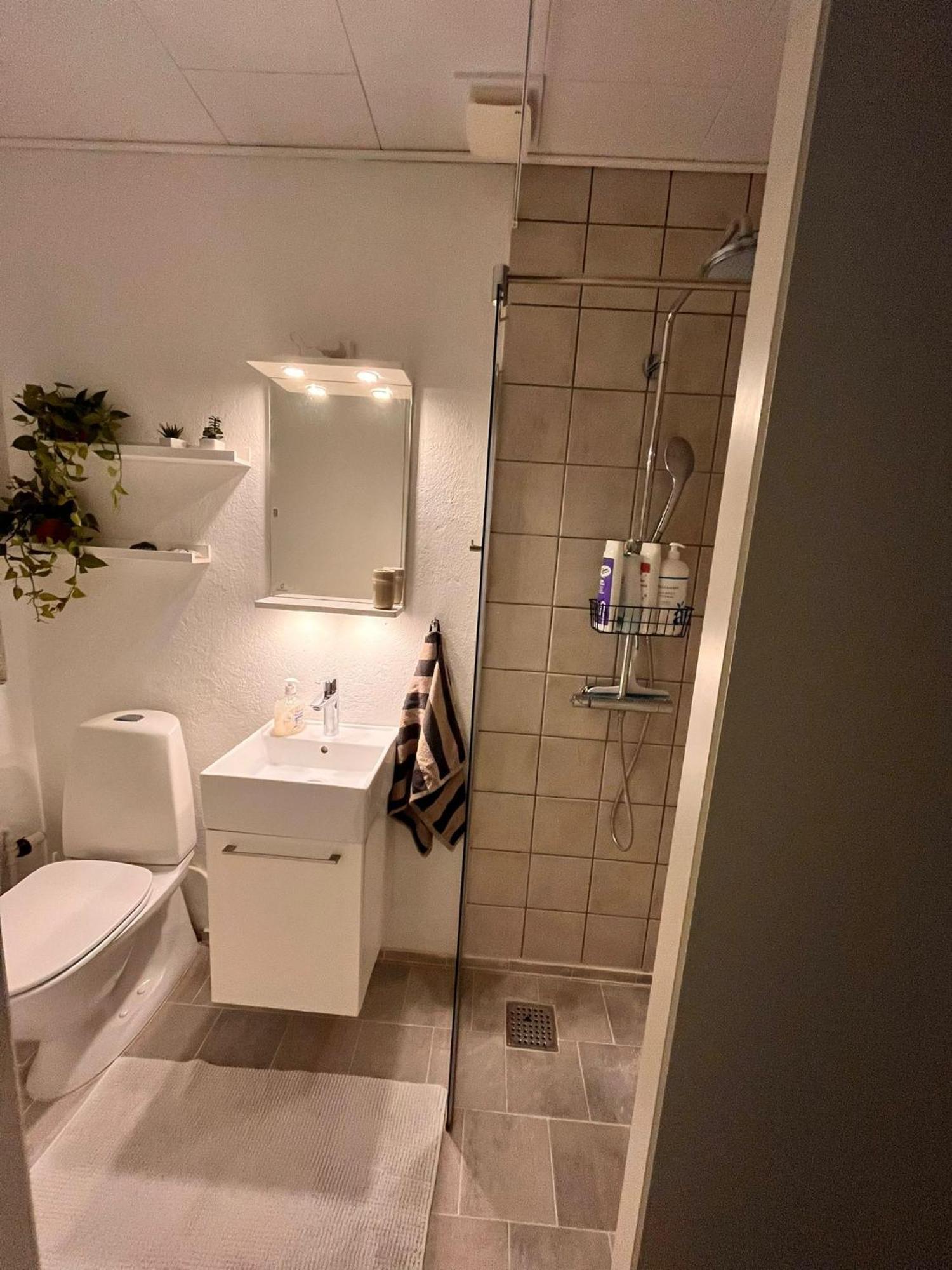 Shruti'S Home 比隆 外观 照片